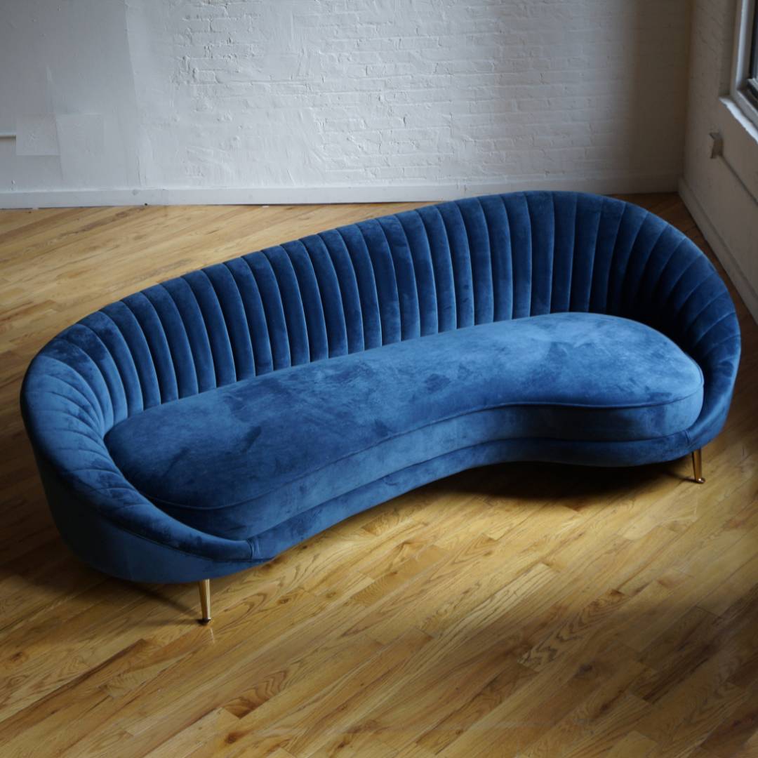 BrooklynSpaceCo's tweet photo. **DEMO ALERT** Monroe in navy blue velvet demo model is marked down! 

Available for 5-7 day delivery. https://t.co/csa34tUvWP
