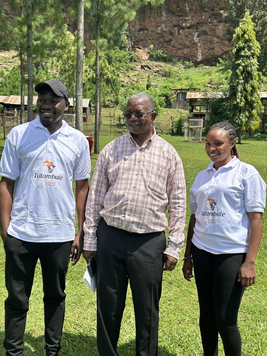 RedefiningTro's tweet photo. #TutambuleSafaris is passionate about #Tororo no more less than we are
#Simon and #Martha your efforts are well noticed
Letβs keep on pushing
#TororoToTheWorld https://t.co/cgbYBcCaTu