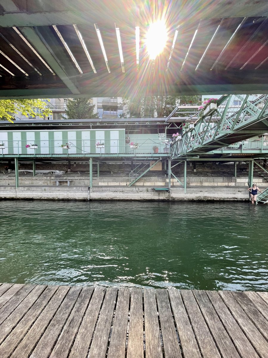 My first river swimming session in Basel took place at Rheinbad St. Johann, where both swimming within and outside of the barriers is possible. Nice way for me to get used to the current. They also offer showers, changing rooms and coffee.