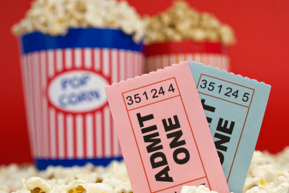 Love movies AND surprises? <a href="/RegalMovies/">Regal</a> hosts "secret" advance screening with Mystery Movie Monday on June 19 -- tickets just $5! livingonthecheap.com/regal-cinemas-…