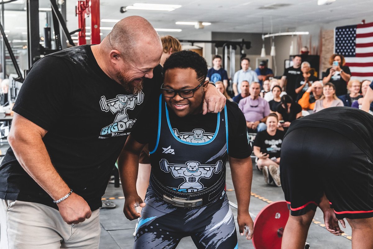 @SHAPE_America Getting these photos from our Powerlifting meet of my #adaptedpe students and Special Olympics Lifters! What Joy! #WhatMadeYourWeek