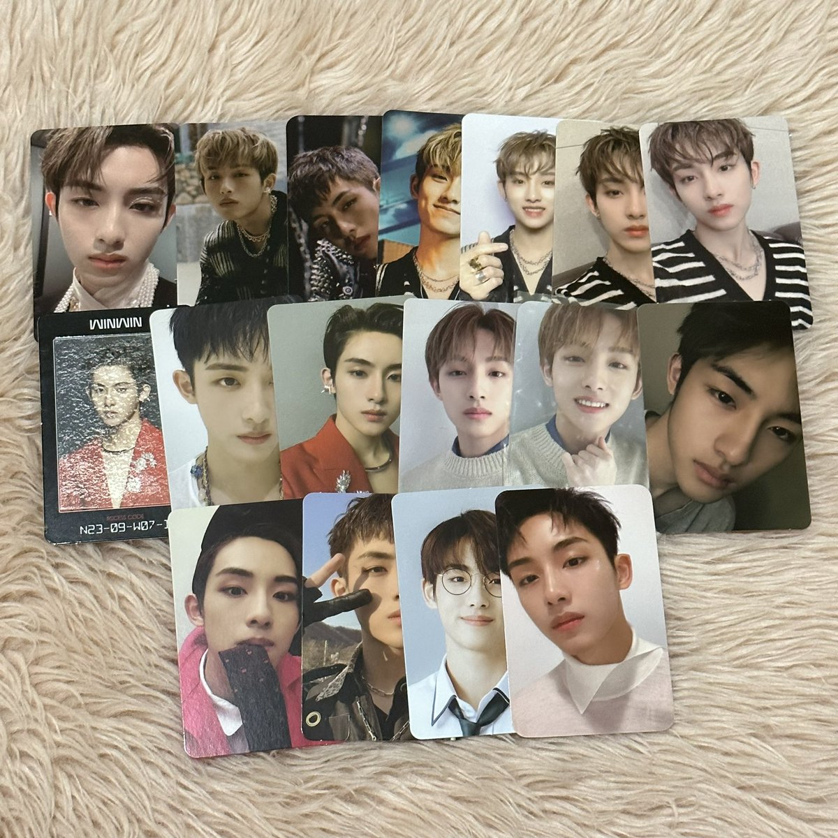 yeoljh's tweet photo. anyone interested to buy all these? ₱2850 take all! free binder 😊

wts lfb nct wayv winwin ph ww dong sicheng 

rfs: decluttering! https://t.co/WvQC6lVoQc