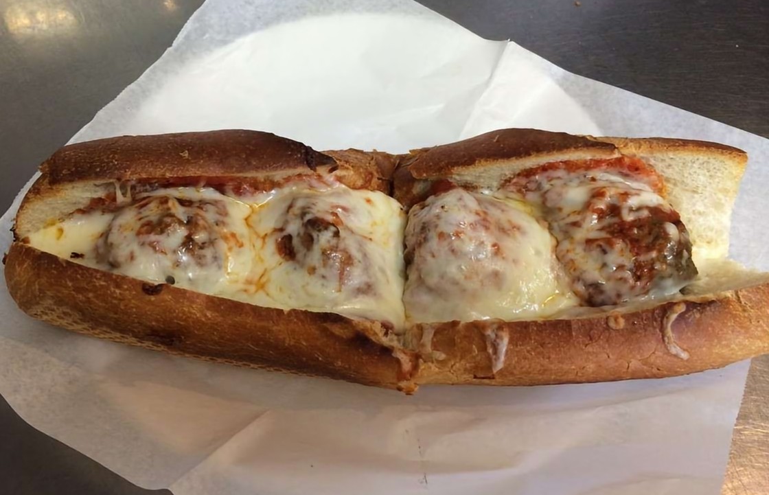 Dining Near Me on Twitter "Am I in fork and knife territory for this