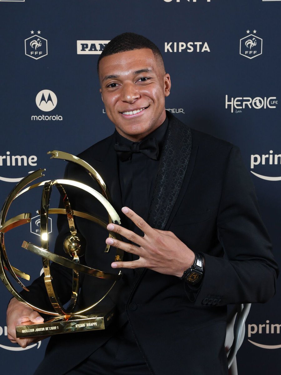 ㅤㅤㅤ𝙩𝙧𝙤𝙥𝙝𝙚́𝙚 𝙪𝙣𝙛𝓹
ㅤㅤㅤㅤ𝗠𝗲𝗶𝗹𝗹𝗲𝘂𝗿 𝗯𝘂𝘁𝗲𝘂𝗿.