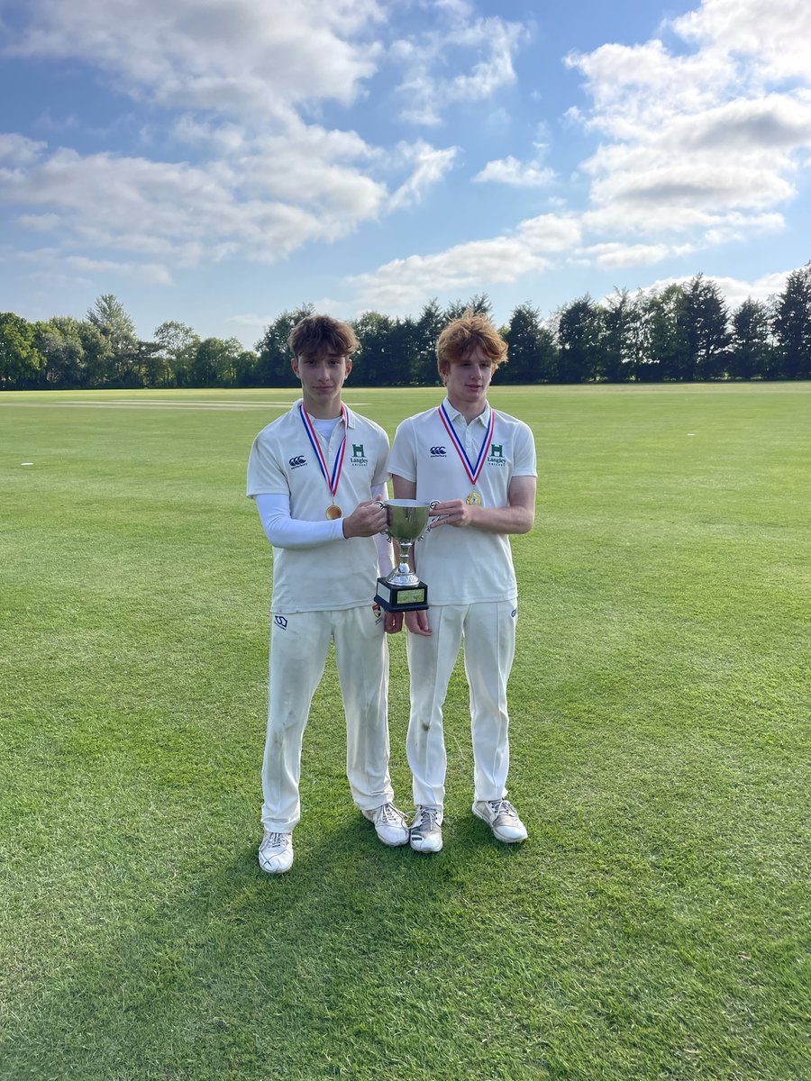 Langley_School's tweet photo. Congratulations to our U15 Boys Cricket Team, who won the U15 County Cup! 🏏

The match saw an incredible performance from everyone involved, with an atmosphere of team spirit and camaraderie.

#LangleySchool https://t.co/pkAQbok4tv