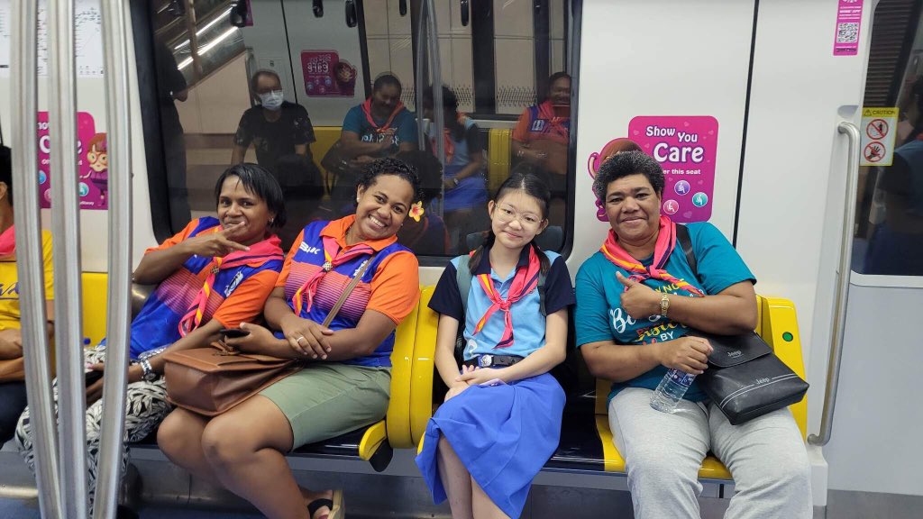 WAGGGSAsiaPac's tweet photo. Over the last 2 days, Girl Guides Singapore hosted 21 Fiji Girl Guides leaders who were on their way to @pputerimy for the Asia Pacific Regional Intergenerational Roundtable. 🇸🇬 🇲🇾 🇫🇯

We’ve hope that they had a great time in Singapore! https://t.co/dINNh7XOKj