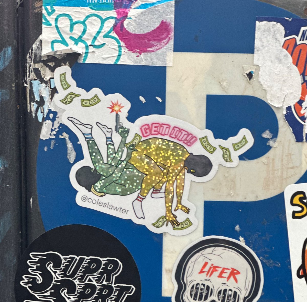 Get it!! 💯💸🙌
#Stickers #StreetArt #NYCart #ArtistOnTwitter