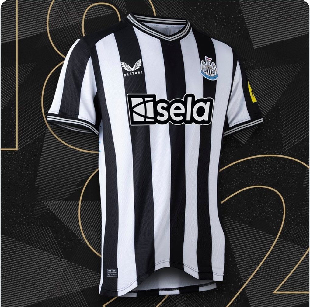 🚨 OFFICIEL ! Newcastle dévoile son nouveau maillot domicile. 🖤🤍