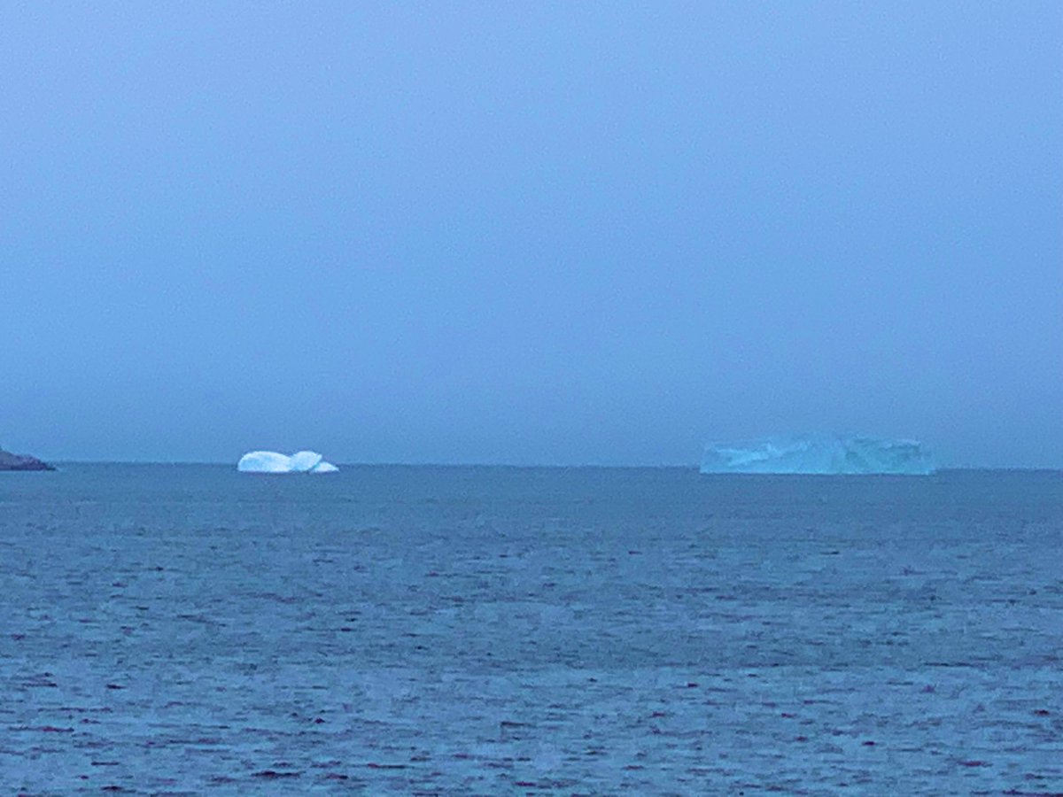 @Suhlabs Icebergs in Twillingate, Newfoundland 🇨🇦 #icebergs #photo #nature #seascape #AtlanticCanada Photograph #photography #PhotographyIsArt #photographylovers .#photographicart #seascape