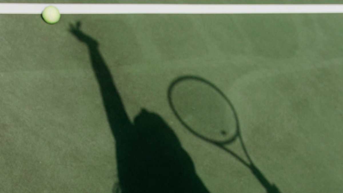 York St John University tweet media