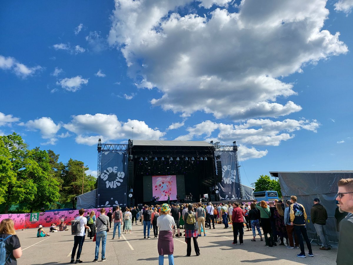 funkster_brown's tweet photo. #Sideways , Helsinki. https://t.co/bWxzkGtsva