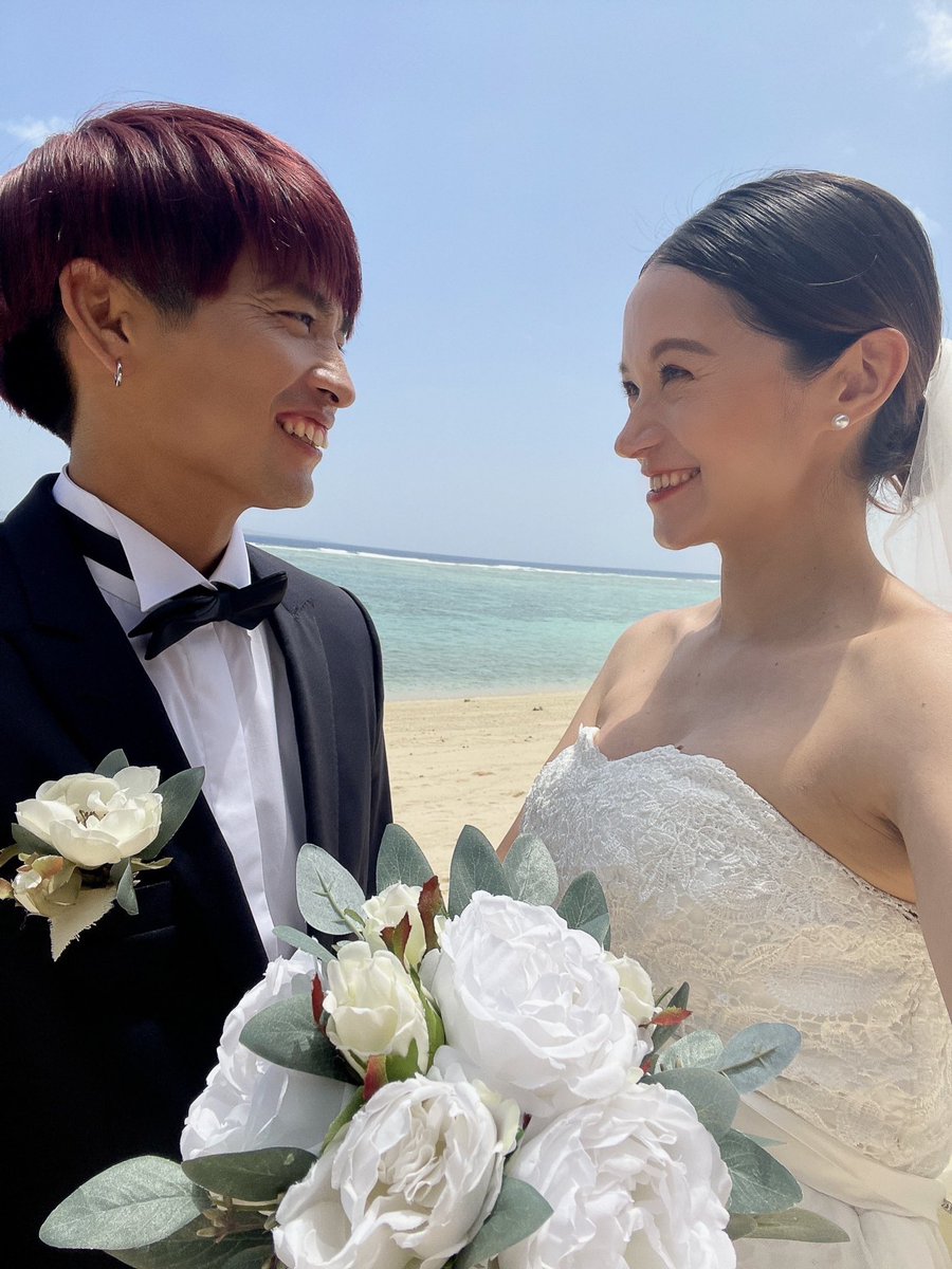 hittyaso's tweet photo. いつもハイサイ探偵団を応援してくださりありがとうございます。
僕事ではございますが、報告させて頂きたく思います

この度、大森みちさんと結婚いたしました。
これからは二人で支え合いながら温かい家庭を築いていきたいと思います。

未熟な二人ではございますが　今後ともよろしくお願いします https://t.co/ZPGyXLnvla