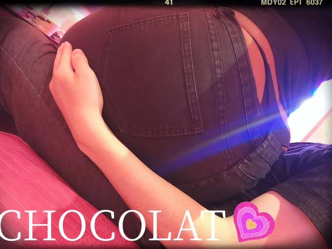 今月、何の日があるかわかる人はショコラの事が好きです。笑 https://t.co/lOmpny2mIF