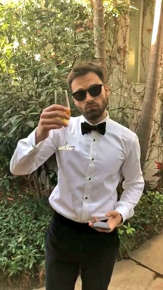 Happy Friday Everyone! 🥳🎉

Cheers to the weekend! 🥰🤩🙌🏻🥂🍻

#sebastianstan #sebastianstanfan #sharper #sharpermovie #max #marvel #marvelcomics #buckybarnes #wintersoldier #tfatws #thefalconandthewintersolider #thunderbolts #gossipgirl #carterbaizen #tommylee #pamandtommy