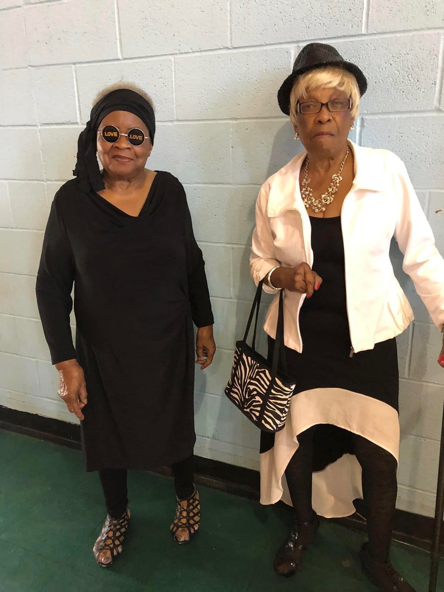 Chagrin Falls Park Community Center tweet media