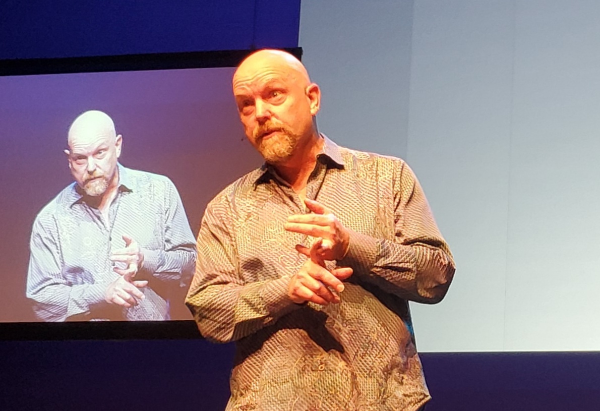 johan_alps's tweet image. Kent Beck on cost of software:
Cost(software) ~= Cost(change)
Cost(change)=cost(coupling)
Reducing that also requires decoupling
Cost(software) = cost(coupling) + cost(decoupling)
#DDDEU