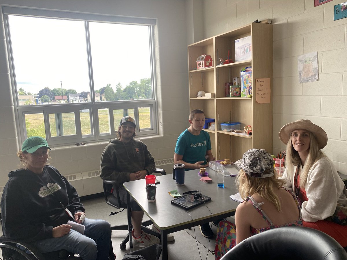 A successful hat day!! <a href="/MollyBrant_LDSB/">Molly Brant ES</a>