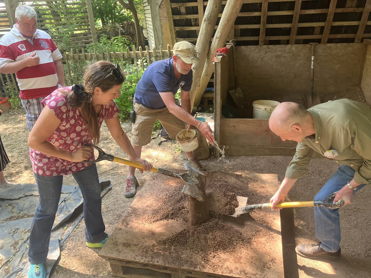 Ian Munton tweet media