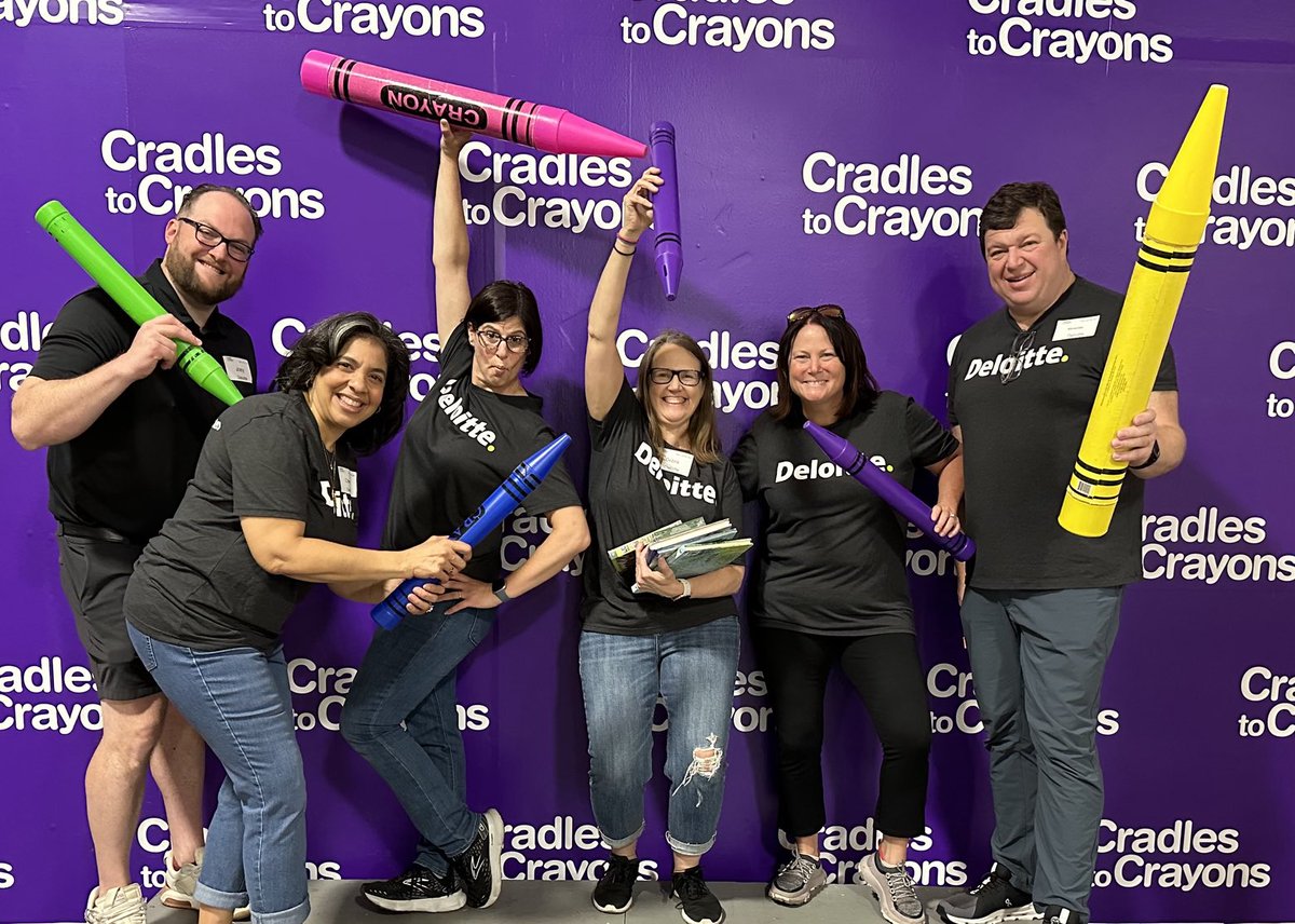 slpfeffer's tweet photo. ⁦@DeloitteUS⁩ #ImpactDay at ⁦@C2CPhiladelphia⁩.  We had 100 people sorting and packing for children in our city!  #ImpactThatMatters https://t.co/FA3sPodQl6