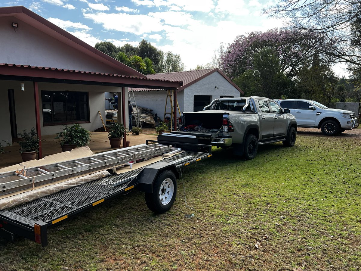 SunSynk 5kw
5kwh Lithium
4 x 455w panels 

R125k installed
In Pretoria