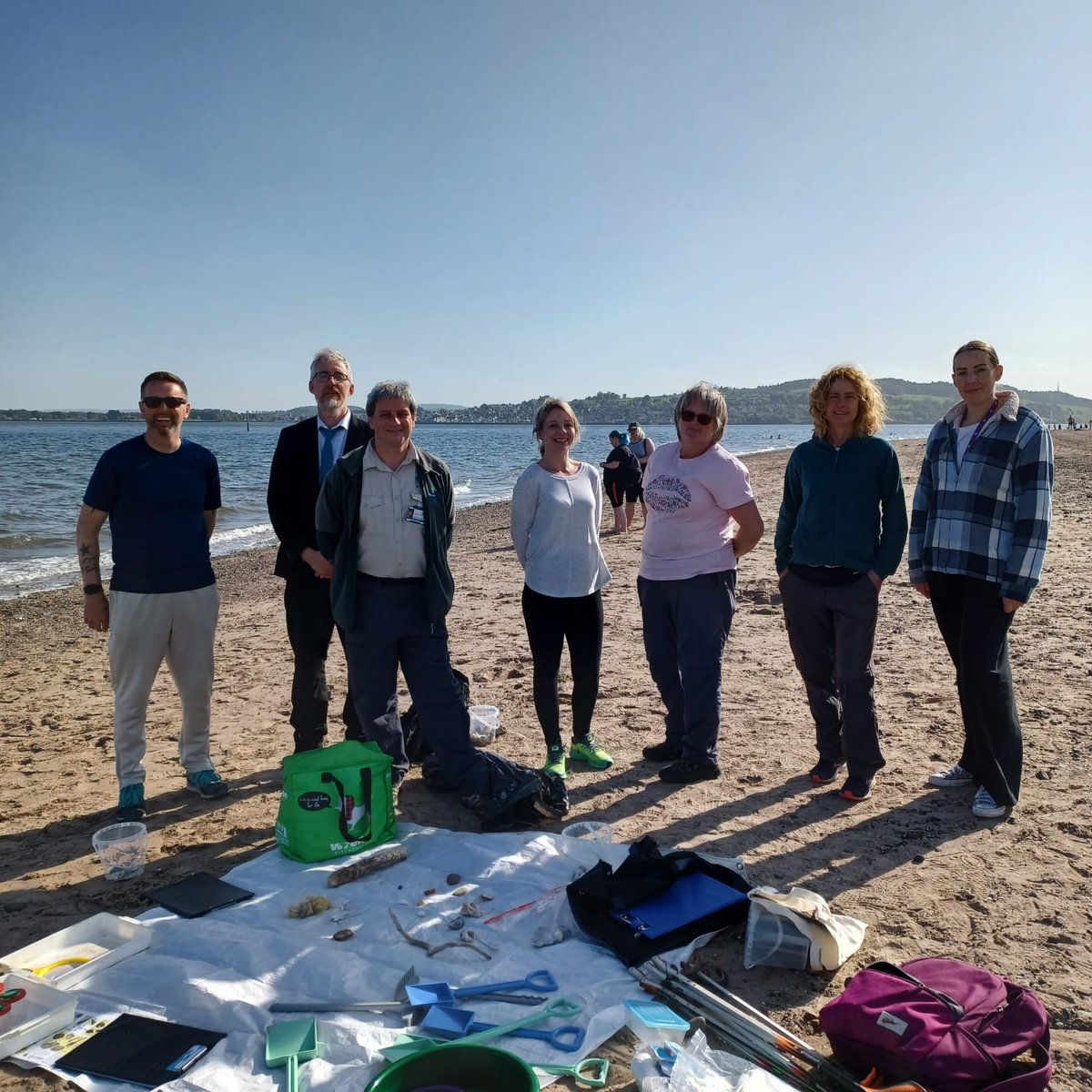STEMDundee (@stemdundee) on Twitter photo We had glorious sunshine for our Combing the Coast CLPL on Broughty Ferry Beach the other week. Thanks to countryside ranger Colin and all teachers who attended. <a href="/RaiseScotland/">RAiSE</a> <a href="/DA_RegionalSTEM/">DA Regional STEM Partnership</a> <a href="/nature_scot/">Former NatureScot account</a> We had glorious sunshine for our Combing the Coast CLPL on Broughty Ferry Beach the other week. Thanks to countryside ranger Colin and all teachers who attended. <a href="/RaiseScotland/">RAiSE</a> <a href="/DA_RegionalSTEM/">DA Regional STEM Partnership</a> <a href="/nature_scot/">Former NatureScot account</a>