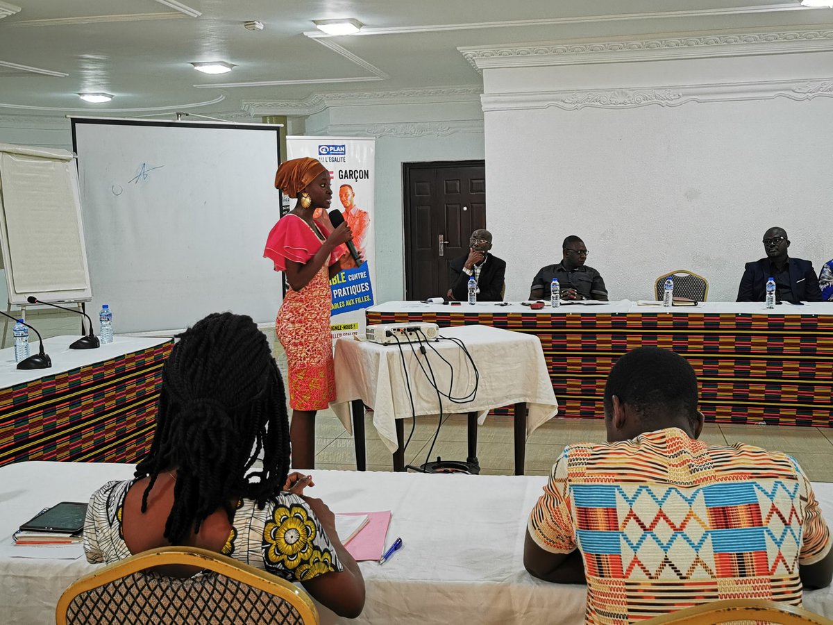 PlanIntTogo's tweet photo. 09.06.2023
Sous le Haut parrainage du @CommunicationTg, @girlsmotiontogo &amp; alliés, partenaires du projet #GirlsLead ont rencontré les responsables de médias dans le but d'échanger sur les perspectives de partenariat et de collaboration dans l'occupation des espaces médiatiques. https://t.co/4GOKzN8gsm
