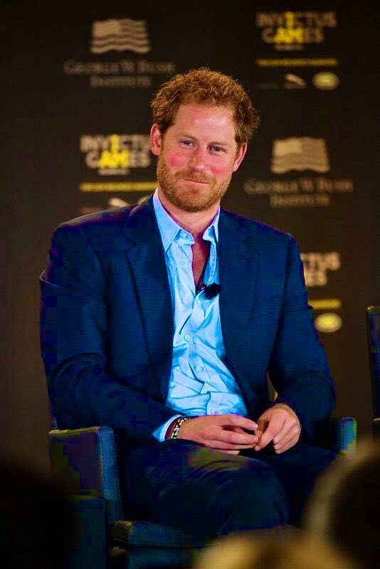 #PrinceHarry you can walk holding your head high. Whatever happens now, you have done the brave and right thing. You are a good man and there’s no doubt your mum , your wife and child’s are proud of you.! #GoodKingHarry #ToxicBritishMedia #WeStandWithPrinceHarry