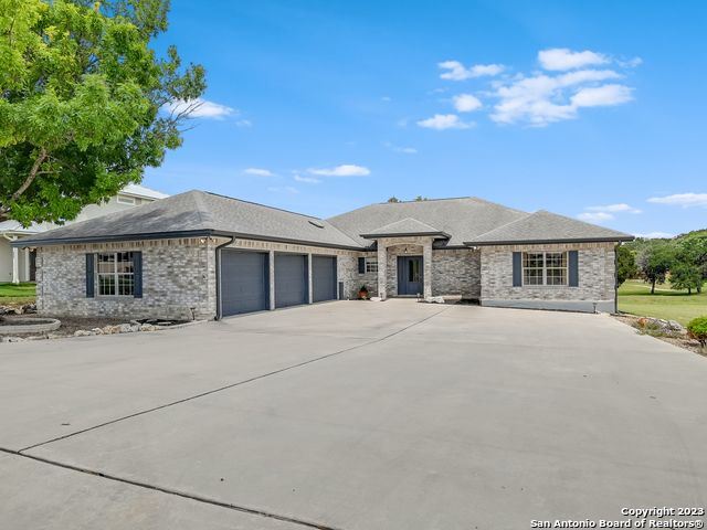 Check out this property just listed in 78133 springbranchtxhomes.com/TX/Canyon_Lake…