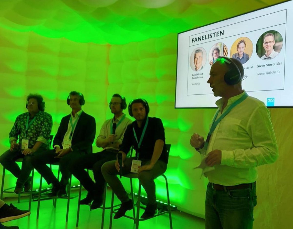 timbales's tweet photo. Mooie sessie “#Compenseren kan je leren” op Dag voor Doendenkers @MVO_NL
Panel @ClimateNeutralG @FairClimateFund @southpoleglobal @Rabobank. Scherpe vragen uit zaal over kwaliteit en de beprijzing van #offsets. Het panel steunde robuste marktregels en noodzaak transparantie #dvdd https://t.co/u73tXTNTbr