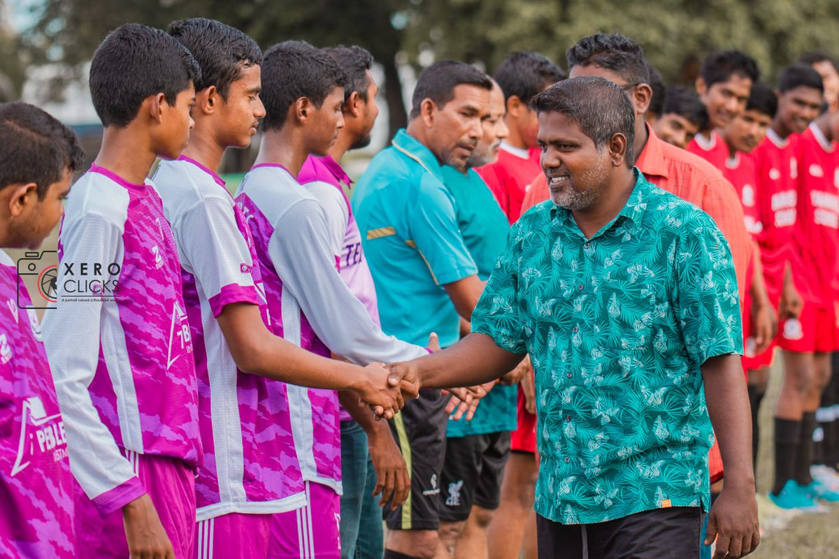 middlesc_dhidho's tweet photo. ⚽ Highlights from the Friendly Football Match held between Middle Sports Club and Baarashu Football Team.
🏆 Full Time
Middle 🟣1 - 7 🔴 Baarashu Team
#MiddleSportsClub
#HaDhidhdhoo https://t.co/S80ZY0AHMU