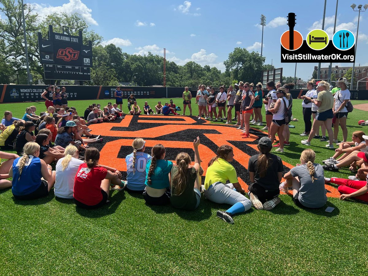 Epos Sports Experience allows youth the opportunity to grow their passion for sports with the help of coaches, professional athletes, licensed counselors, fitness experts, nutritionists, and life coaches. June 12 – 17 Learn more: bit.ly/EposSports