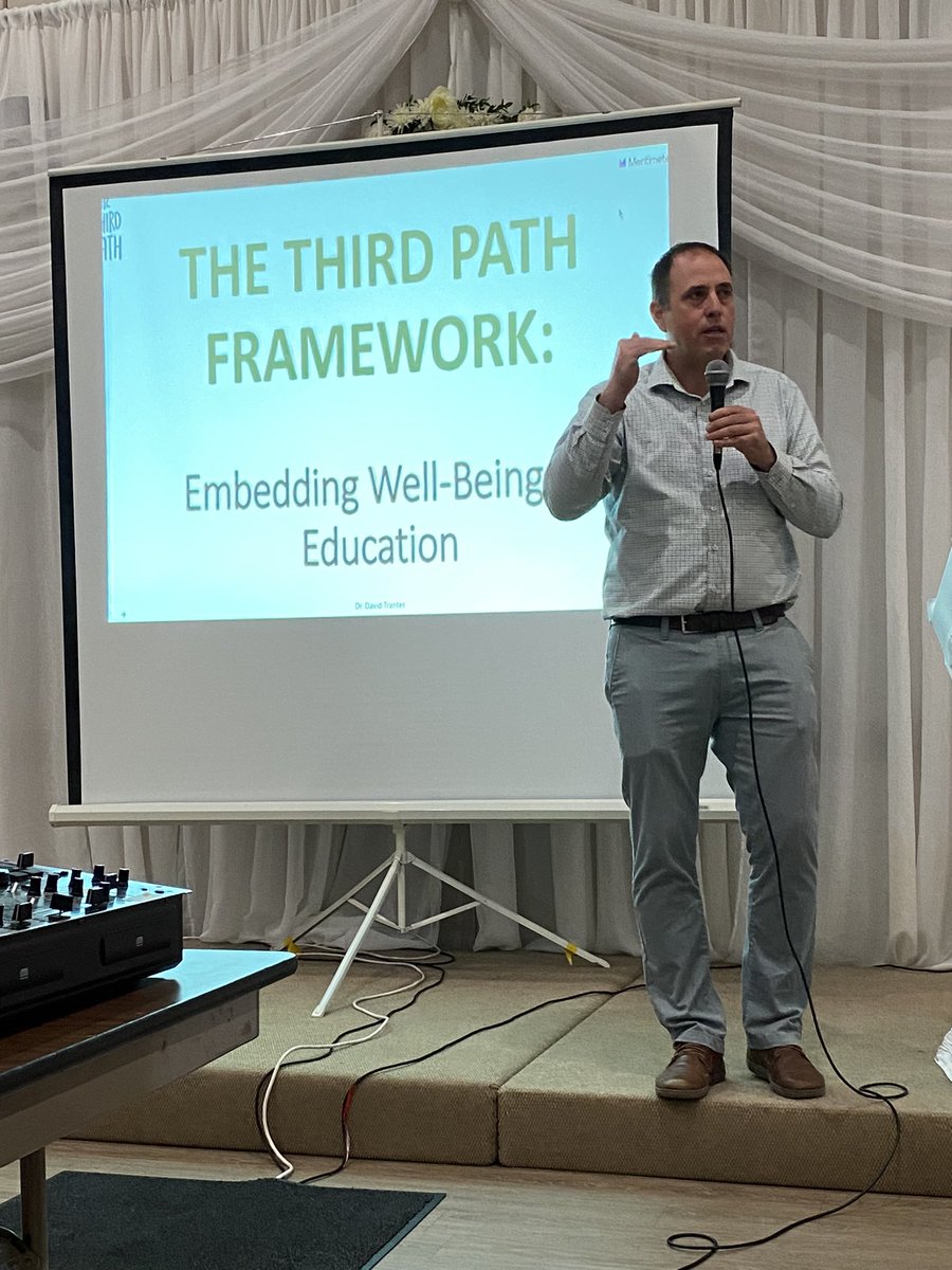 Ashley McLellan (she/her) tweet media