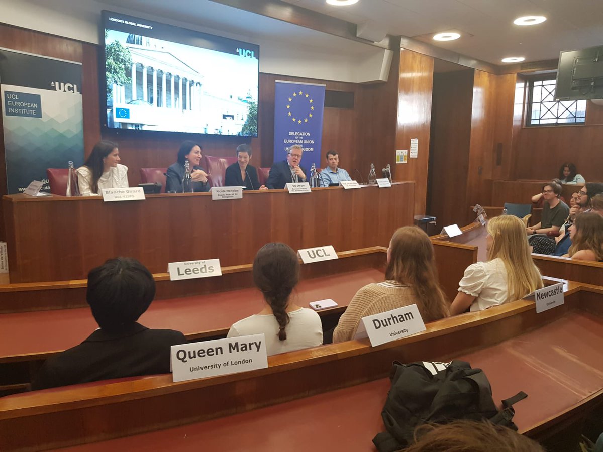 Today EU Deputy Ambassador <a href="/nicolemannion4/">Nicole Mannion</a> and EU Delegation diplomats enjoyed meeting students from 22 UK 🇬🇧universities that already have European societies 🇪🇺or are about to create one.  
Thank you <a href="/UCL_EI/">UCL European Institute</a> for hosting the discussion… to be continued later this year.