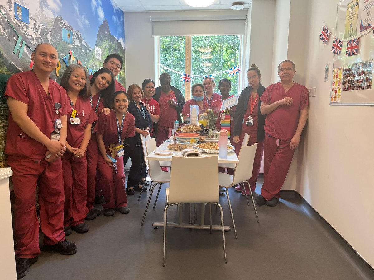 What a day to end an amazing week! Overwhelming positive feedback from patients. An insightful appraisal. Team debrief-post list created a shared learning experience. Staff recognition promotes wellbeing. @richel_oliver 
Recharging…

#TeamEndoHWD
#CommittedToExcellence