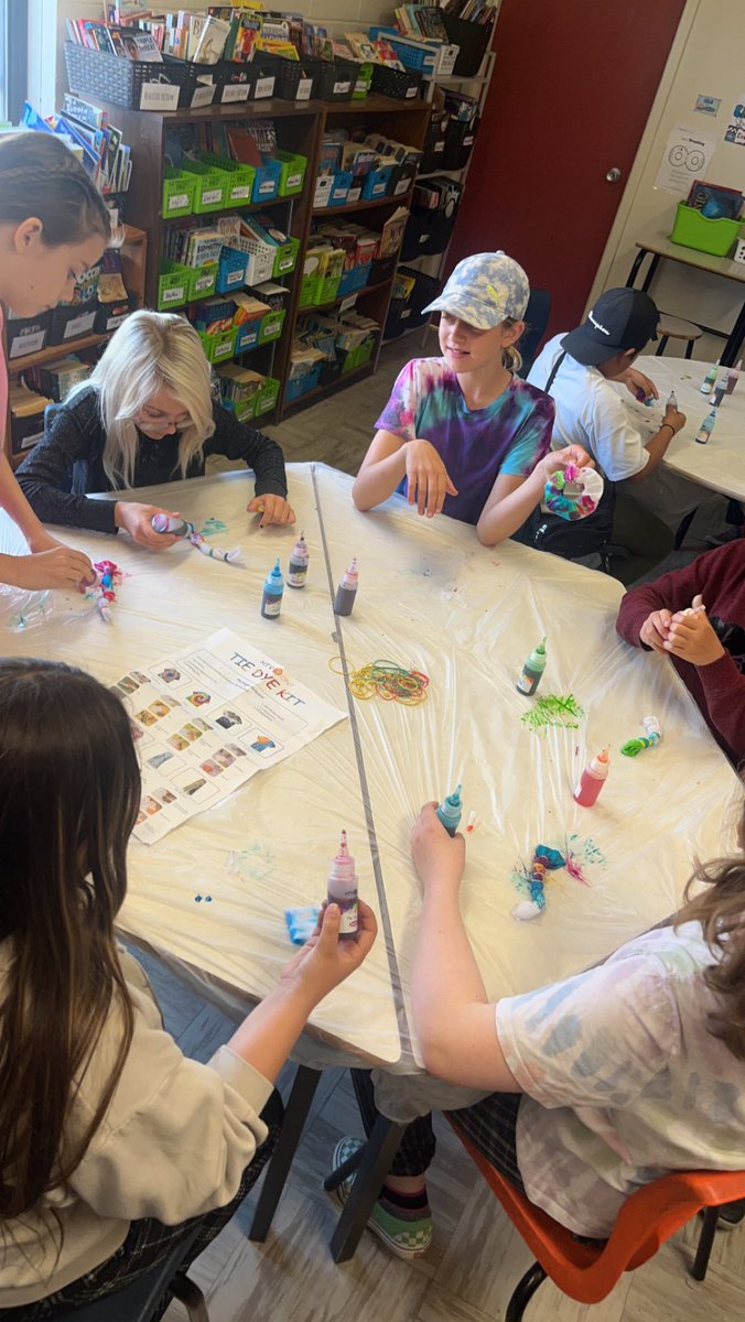 Ms. Lynds tweet media