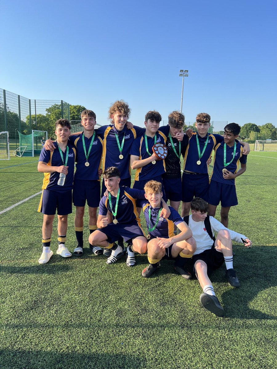 Fantastic watching the <a href="/Furze_Platt/">Furze Platt School</a> U16 boys win the Pepsi-Cola Cup Final tonight!!! 🥅 ⚽️ what a fabulous end to the week ….