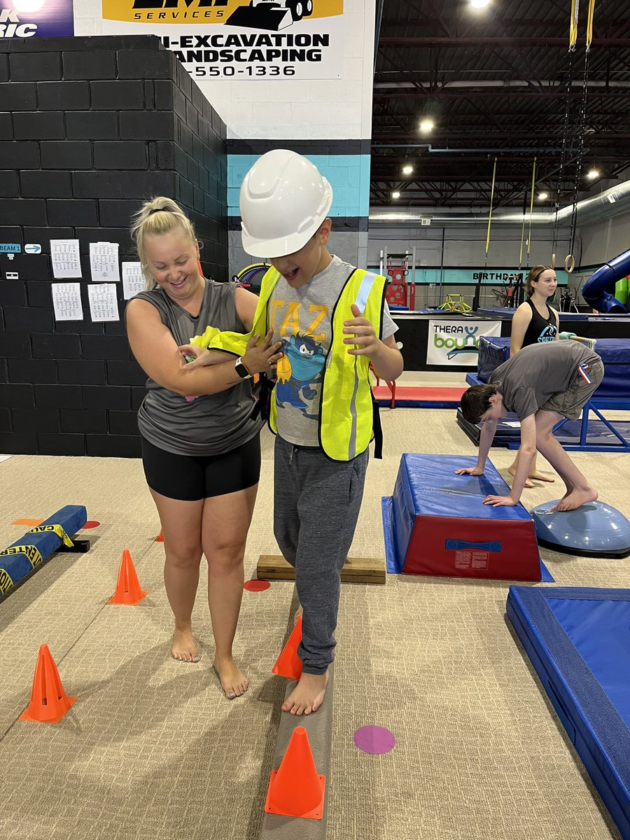 VPJenGatopoulos's tweet photo. Our trip to Spectrum Gymnastics in Simcoe was amazing on every level! They were so inclusive and amazing! We can’t wait to come back! @JH_Jayhawks @GEDSB #PhysicalActivity #AutismAwareness #Inclusion #ability https://t.co/OQS71D7QTa