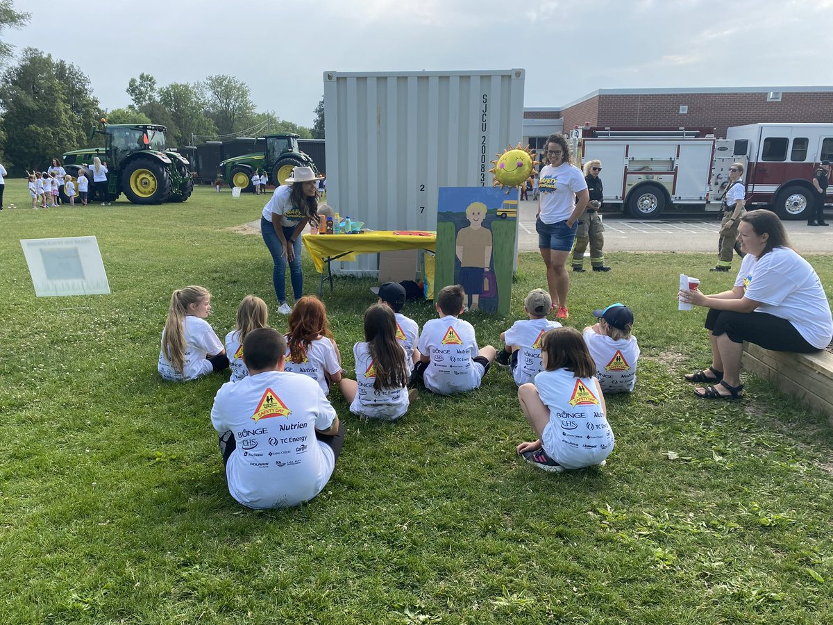 Today we are hosting our 6th annual <a href="/PAFSafetyDays/">PAF Safety Days</a> . This year it is at Thamesford Public school. Kids are learning about a variety of topics including fire, ATV, lawn, tractor, electrical, chemical safet and many other topics. <a href="/EmbroZorra/">Embro Zorra Agricultural Society</a>