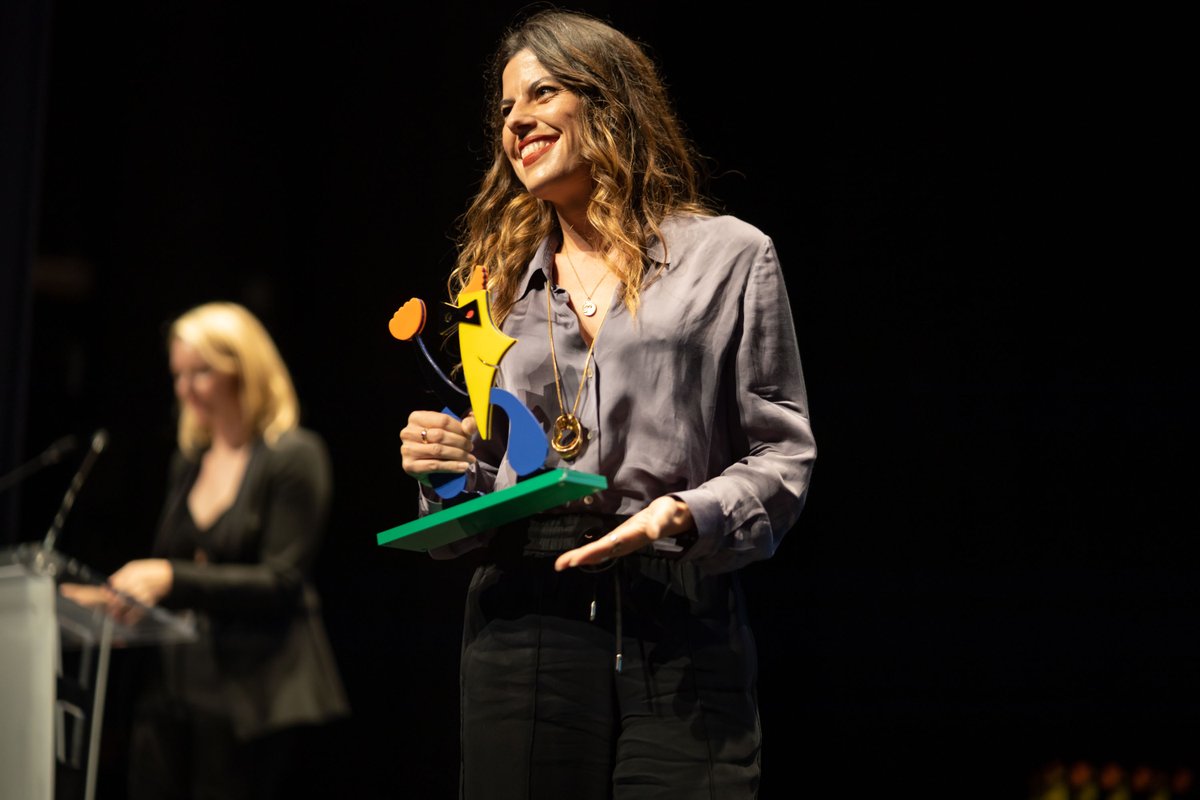 Calling all talented filmmakers! 

The clock is ticking, and the deadline for late submissions is just a few hours away! 🎬

Don't miss out on this opportunity! 

Submit here: filmfreeway.com/EvolutionMallo…