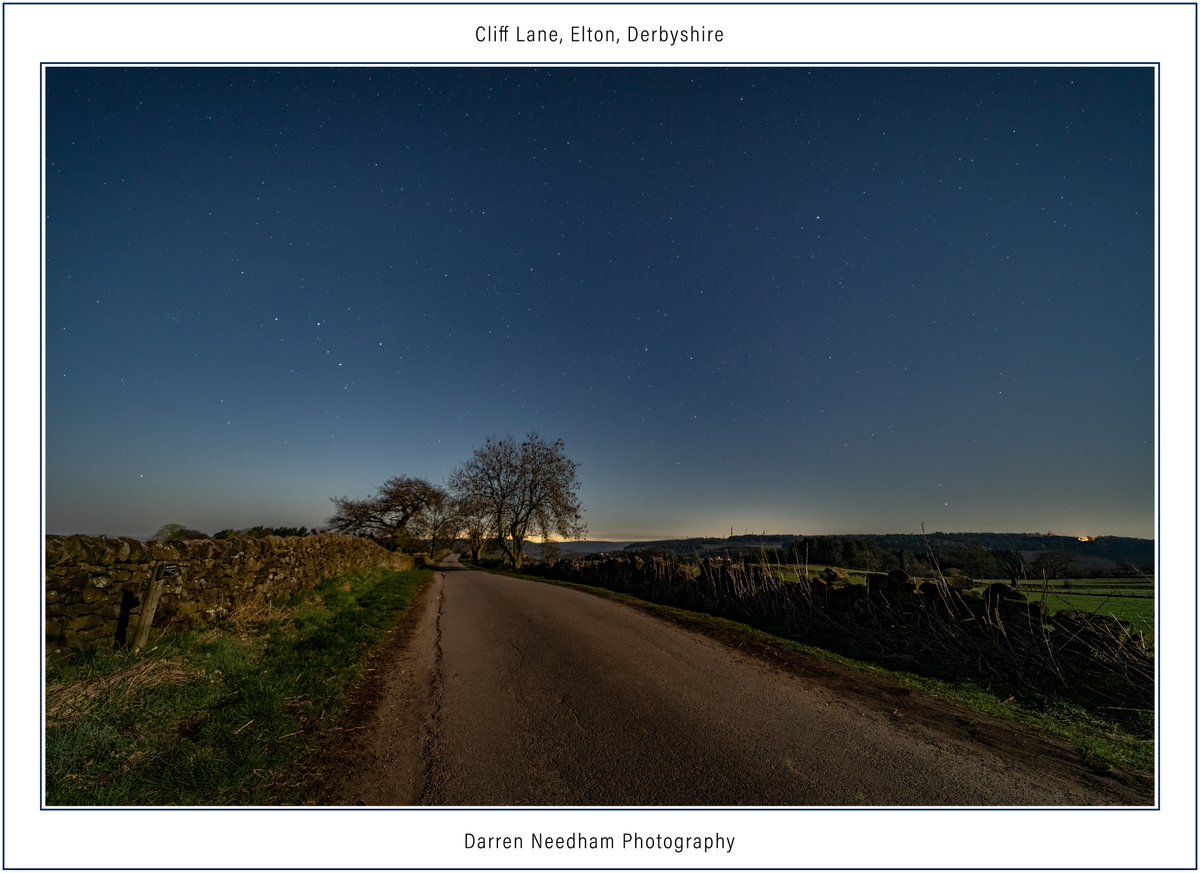 #StarrySky  on a moonlit night, Elton, #Derbyshire

#StormHour #ThePhotoHour #CanonPhotography #LandscapePhotography #AstroHour #AstroPhotography #Moonlight #Stars #PeakDistrict #NightPhotography 
@VirtualAstro