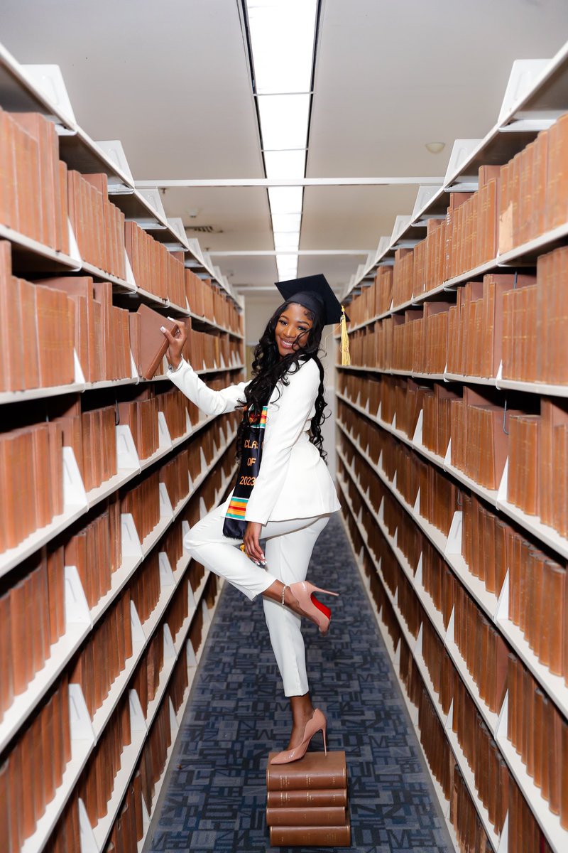 The graduate 👩🏾‍🎓 #Classof2023