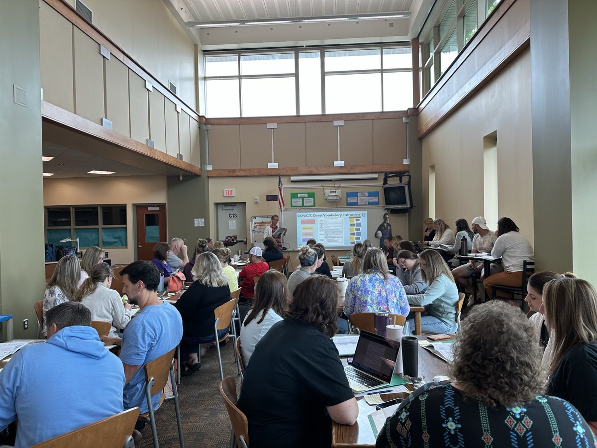 Structured Literacy PD with 2nd-5th grade teachers. Deep learning happening today!