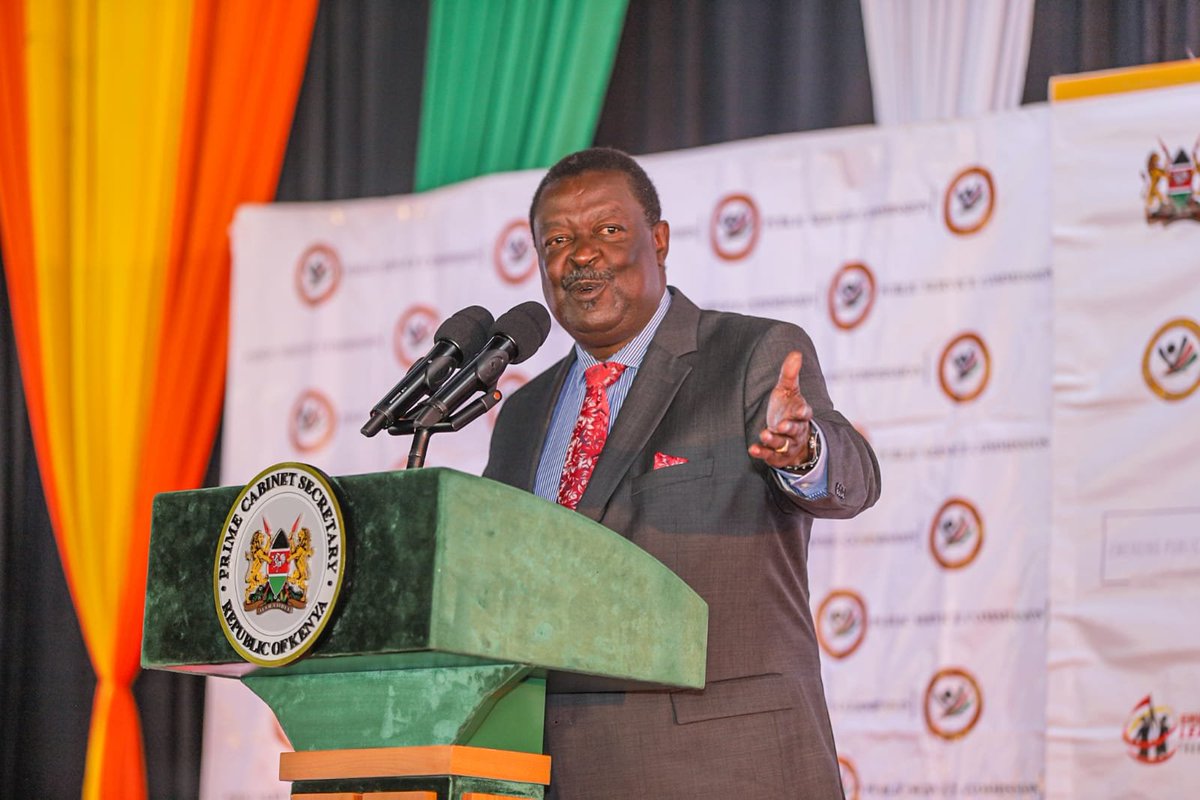 PSCKenya's tweet photo. Dr. Mudavadi spoke while gracing the first graduation ceremony of the inaugural cohort of the Public Service Emerging Leaders Fellowship (PSELF) programme today 09.06.2023 at the Safari Park Hotel, Nairobi. https://t.co/nLcWoiDdrN
