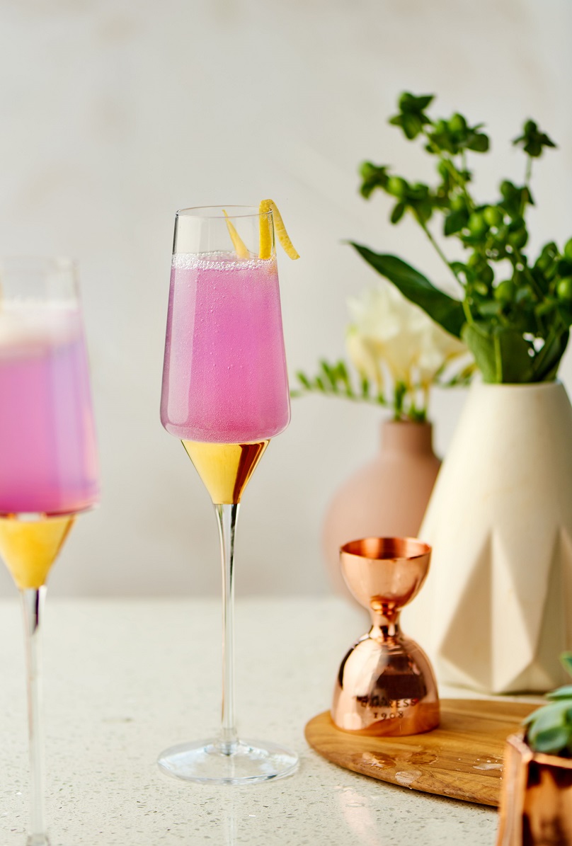 babymajigs (@babymajigs) on Twitter photo Itās Summer, Itās June, the sun is out and bachelorette season is here! These delicious cocktails are a must for every party & bride-to-be. The <a href="/EmpressGin1908/">Empress 1908 Gin</a> fits many themes!
flicksandfood.com/2023/06/07/its⦠Itās Summer, Itās June, the sun is out and bachelorette season is here! These delicious cocktails are a must for every party & bride-to-be. The <a href="/EmpressGin1908/">Empress 1908 Gin</a> fits many themes!
flicksandfood.com/2023/06/07/itsā¦