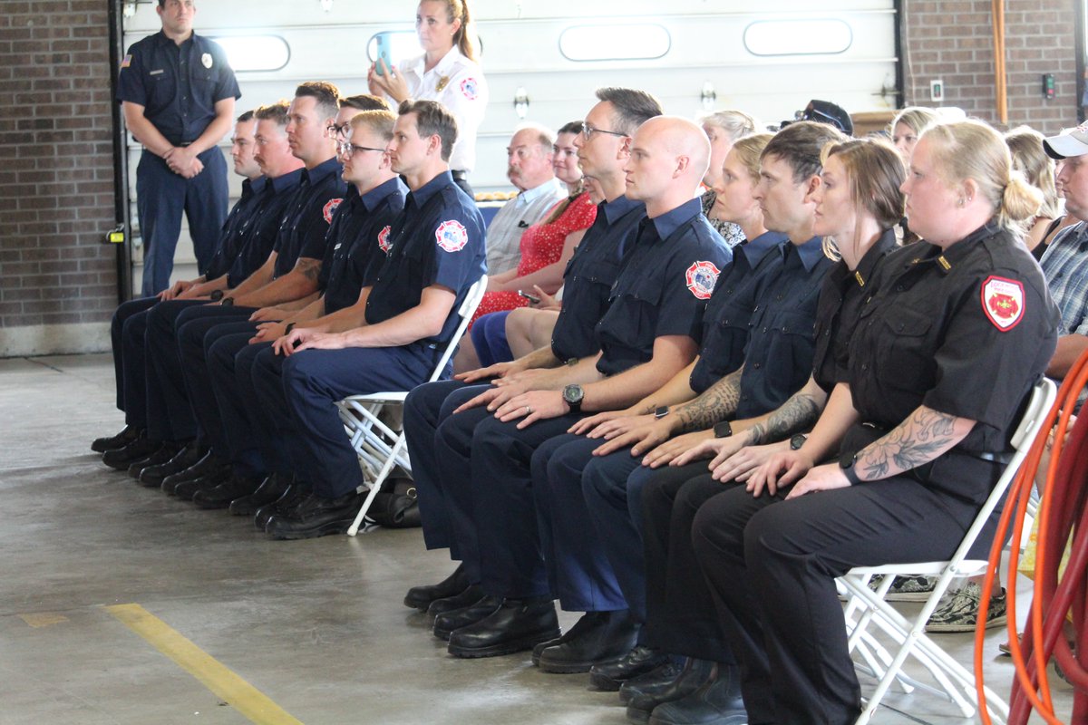 BillingsMT's tweet photo. Congratulations to our newest #firefighters with the #BillingsFireDepartment! Thanks to your support of the #publicsafety mill levy, 10 new #firefighters graduated from the academy on Thursday. See more photos here - https://t.co/v4EEn4PJRb https://t.co/vAWjUXv1xU