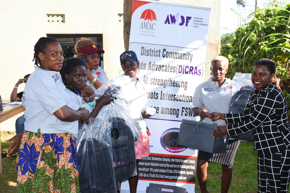 awacuganda's tweet photo. As we come to the close of our 2-day orientation workshop of #DiCRAs on #GrassrootSocialAccountability, we leave /w strengthened impetus to towards amplifying FSWs voices thru the gained skills.
Our utmost sincere appreciation to @awdf01 for making ths possible thru your support https://t.co/hHb6ADzyTu