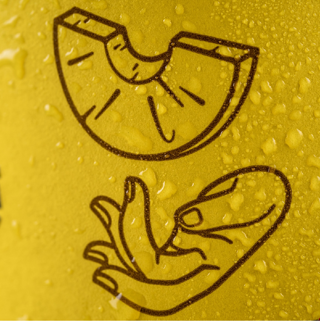 Peddlers Pineapple &amp; Fizz, featuring the Hand of Hainan.
     
.
.
#Peddlersgin
#Shanghaigin
#cocktail
#Ginbrands
#ginlovers
#cocktailoftheday
#ReadytoDrink
#RTDDrinks
#ReadyToDrink
#RTDCocktails
#ConvenientSips
#OnTheGoDrinks
#RTDLife
#RefreshingRTD
#RTDParty
#RTDExperience