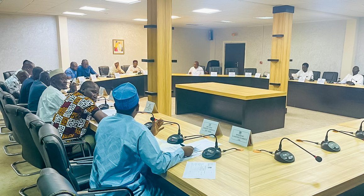 lcbc_cblt's tweet photo. We just concluded a joint meeting with the Government of Chad and @PNUD_Tchad to discuss the preparations for the upcoming #GovernorsForum2023

Stay tuned for more updates! https://t.co/JPOB11QPEG