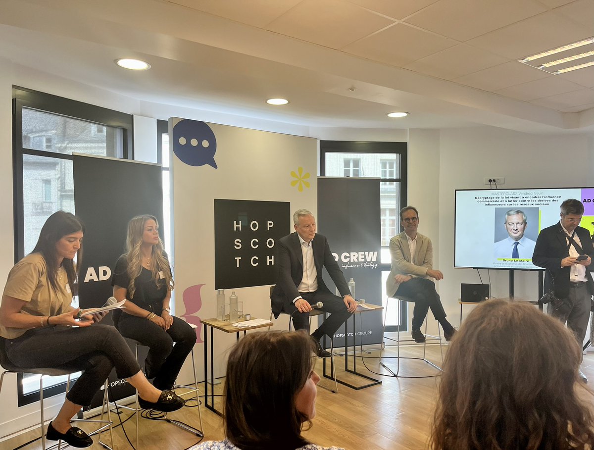 fragola's tweet photo. MasterClass avec @BrunoLeMaire chez @HOPSCOTCHgroupe pour décrypter la loi sur l’influence commerciale. Échanges naturels et riches : « l’influence c’est la publicité 4.0, qui se renouvelle sans cesse » https://t.co/IajOGe6d93