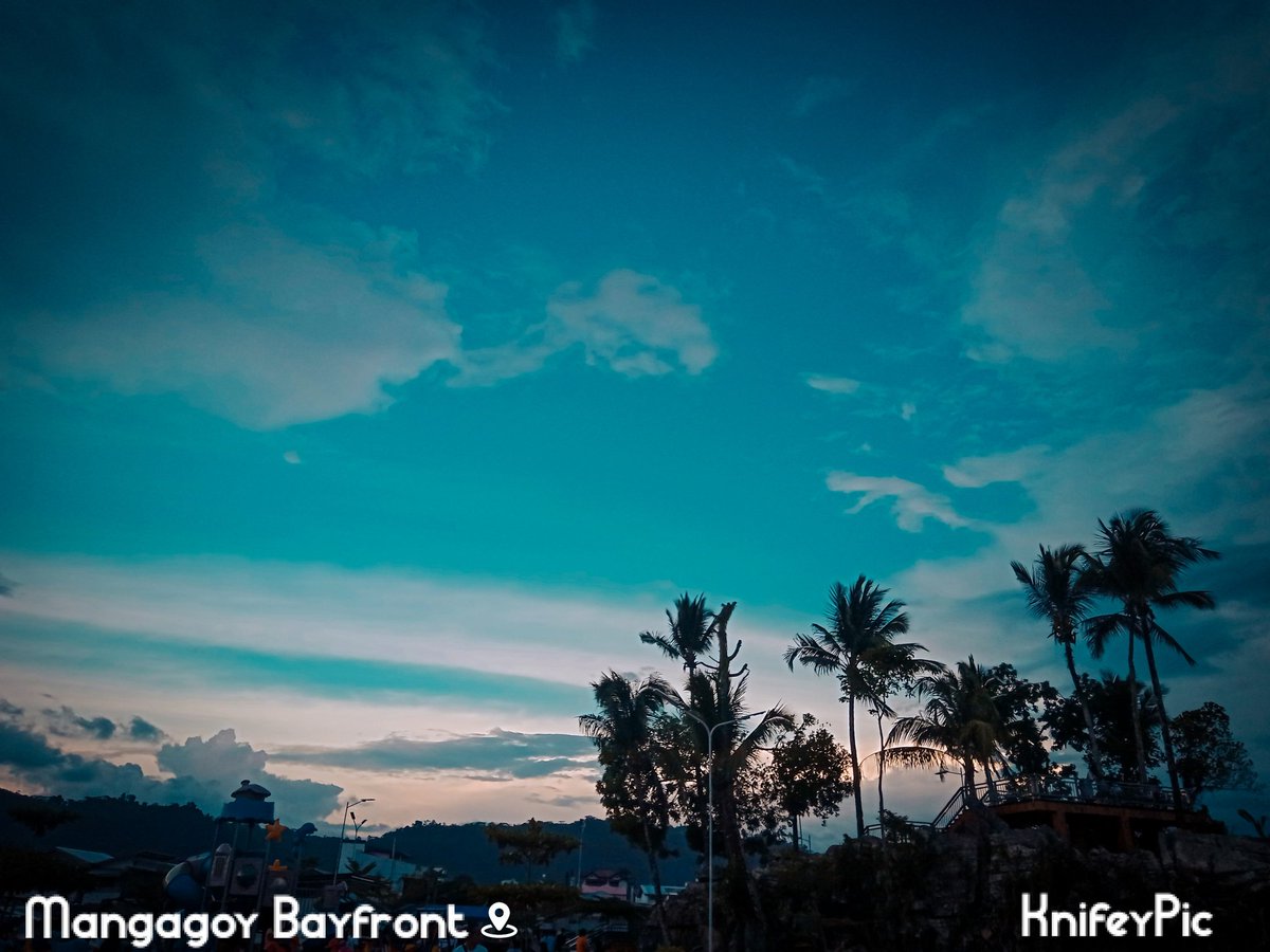 Lr 26 ☁️
#photoedit #photofilter #filter  #lightroom #lightroomedit #skyphotography  #view #lightroomfilter #sky #beautifulview #clouds #beautifulview #view #photography #bayfront  #bayfrontpark  #Philippines  
#adobelightroom